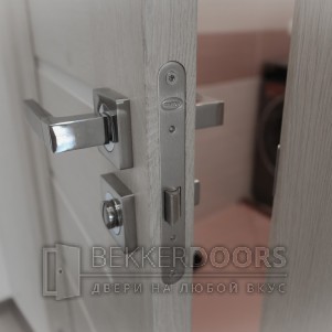 Комплект ручек ПЕРУДЖА ITAROS PREMIUM ручка на квадрат. розетке